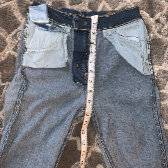 LEVI’S - Picture 9 of 9